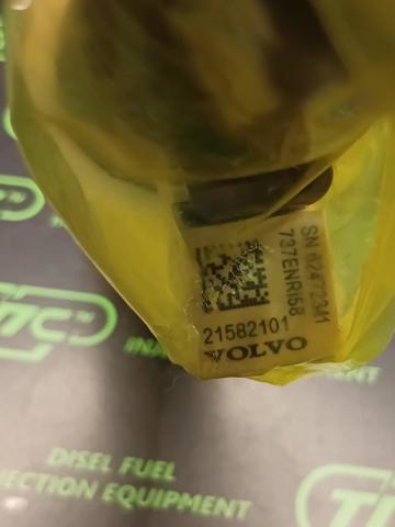 21582101 Volvo Inyector de combustible