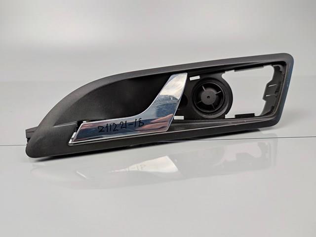 Manija interior izquierda delantera/trasera de puerta 1Z0837247 VAG