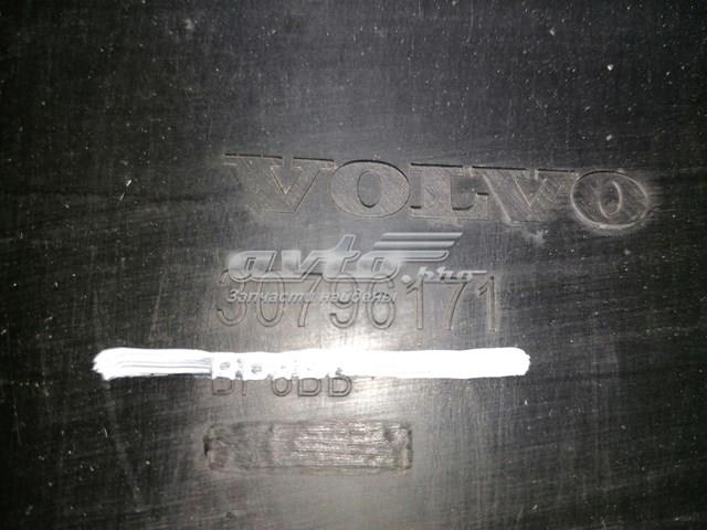 39867208 Volvo Defensa trasero