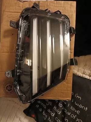 Luz diurna izquierda Peugeot/Citroen 9850436380