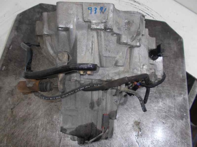 57J1 Nissan/Infiniti Transimisión manual