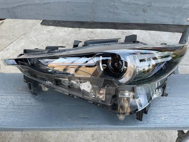 Faros delanteros Mazda KB8P51041H