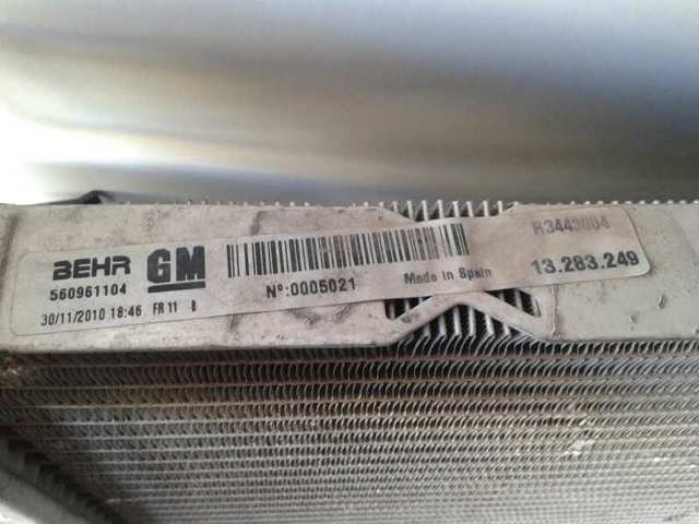 Comprar 560961104 Opel Radiador de auto
