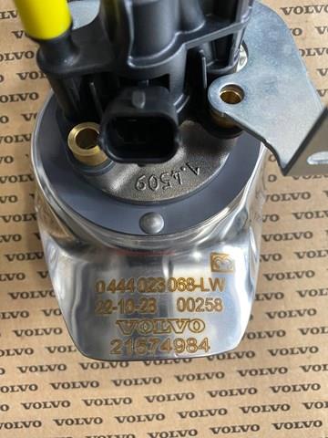 Inyector AdBlue Volvo 21574984 precio, desde 346,03 EUR