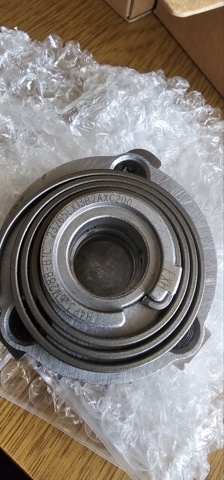 Rueda dentada del árbol de levas de admisión LR091759 LAND ROVER