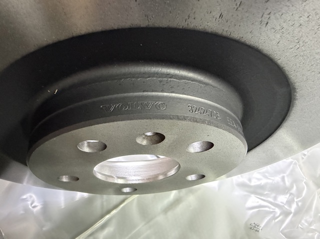 Comprar 32424717 Volvo 