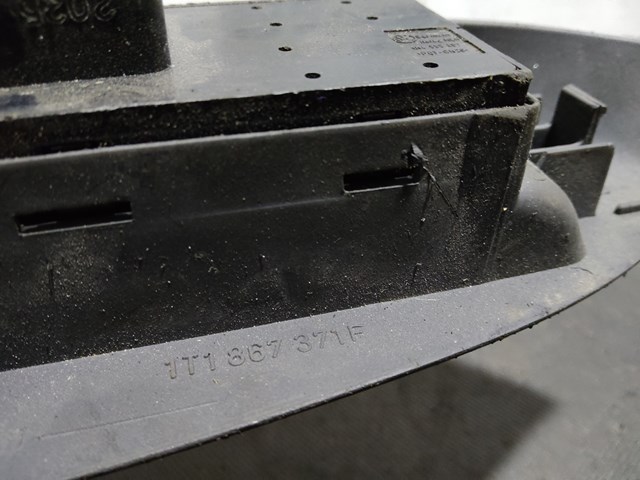 1T1867371F VAG 