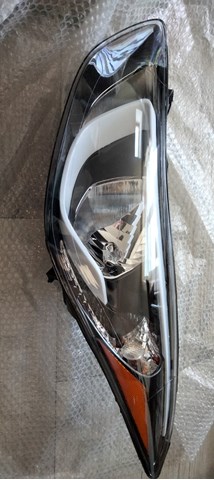 Faro izquierdo 921013X050 Hyundai/Kia