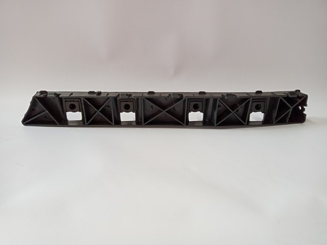 86614F3000 Hyundai/Kia Soporte exterior derecho del parachoques trasero