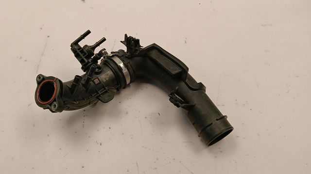 Tubo de admisión de aire al turbocompresor Renault (RVI) 165763262R precio, desde 66,79 EUR
