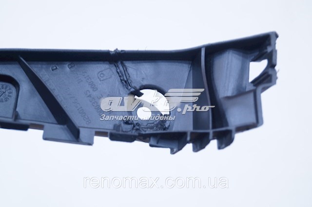 Soporte de parachoques trasero izquierdo Renault (RVI) 8200156748