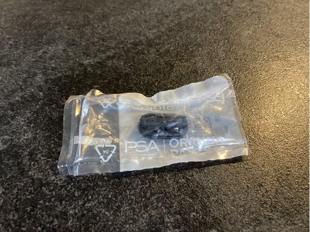Comprar 9840865680 Peugeot/Citroen 