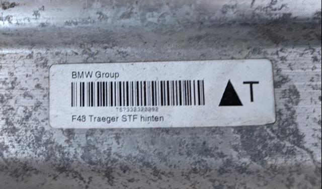 7332320 BMW Refuerzo de parachoques trasero