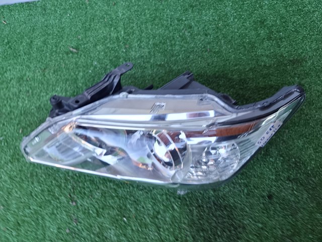 Comprar 8117033841 Toyota Faro delantero izquierdo
