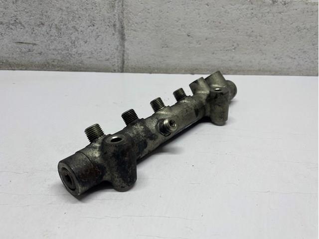 Comprar 0445214049 Bosch Rampa de combustible