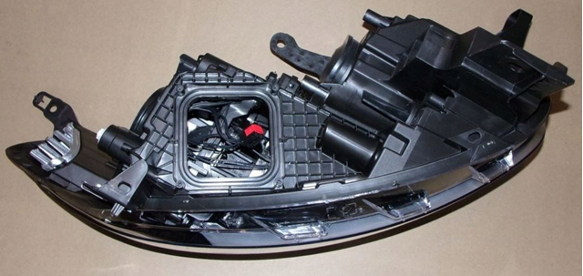 260600479R Renault (RVI) Faros