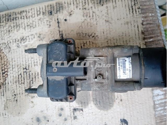 5010260394 Renault (RVI) Válvula de freno bajo pedal (camión)
