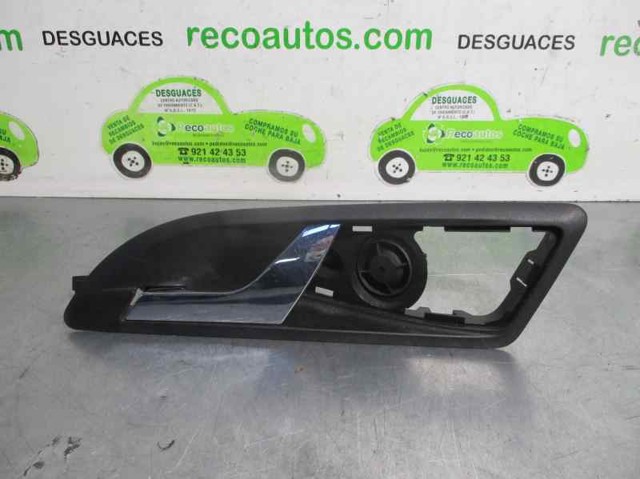 Manija interior izquierda delantera/trasera de puerta 1Z0837247 VAG