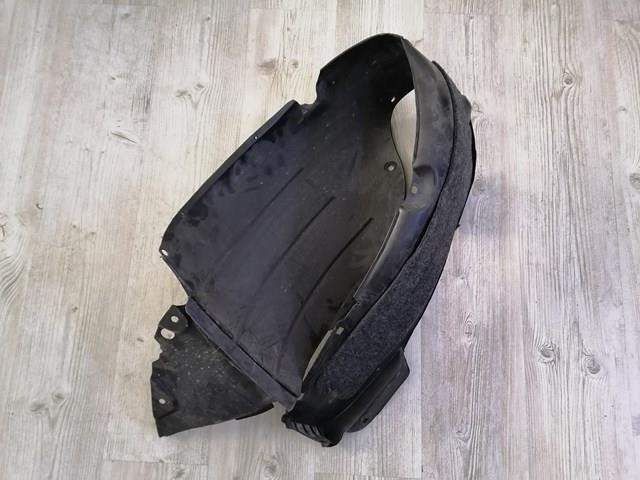 868113X700 Hyundai/Kia Guardalodos interior izquierdo, guardafango delantero