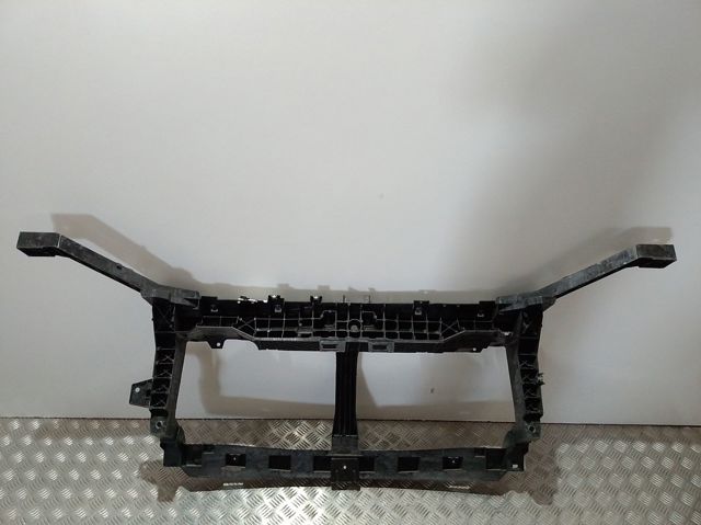 6250000Q0L Nissan/Infiniti Soporte de radiador completo (panel de montaje para foco)