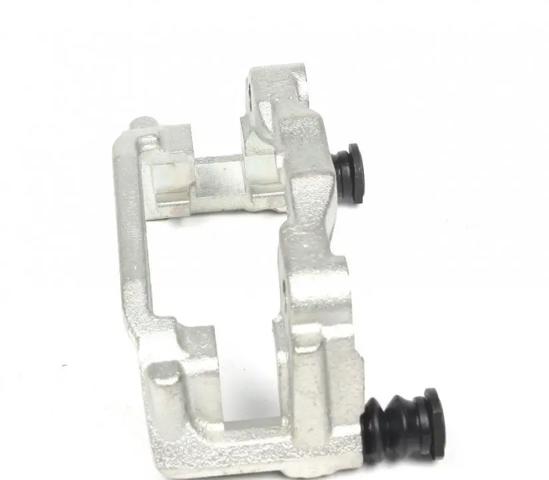 BS22135 DP Group Soporte de la pinza de freno trasera