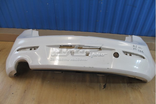 Parachoques trasero BCD250221F8N Mazda