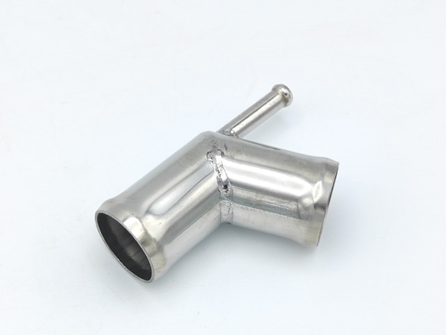 Brida del sistema de refrigeración (triple unión) P72 ACS