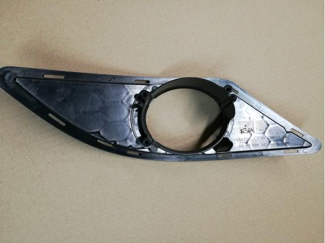 Rejilla de luz antiniebla delantera derecha Mercedes A2218850253