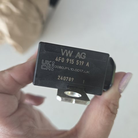 Pirotécnico de batería principal 4F0915519A VAG