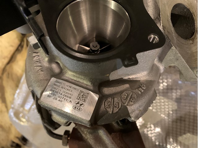 Turbocompresor 16359700028 Borg-Warner