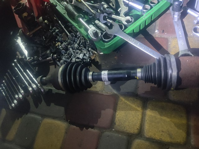 52088374 Fiat/Alfa/Lancia Semieje delantero izquierdo