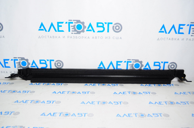 Deflector de aire inferior del radiador Nissan/Infiniti 215795NN0A precio, desde 90,94 EUR
