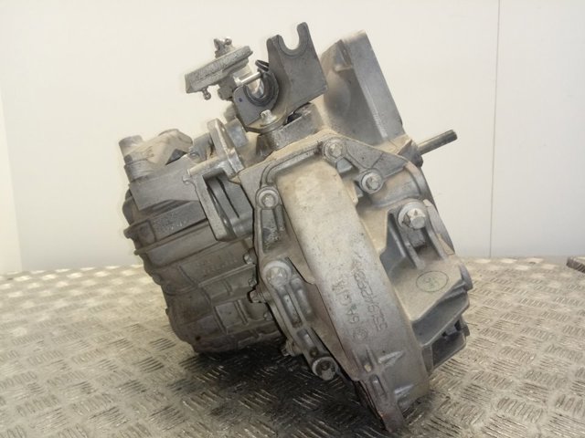 Comprar M320FAMB General Motors Caja de cambios mecánica completa