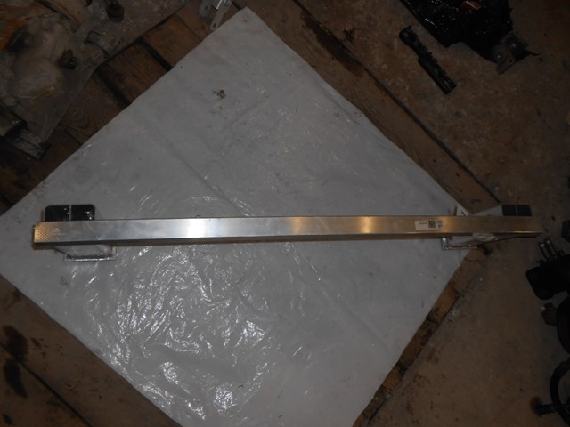Comprar 31387240 Volvo Subchasis delantero soporte motor delantero