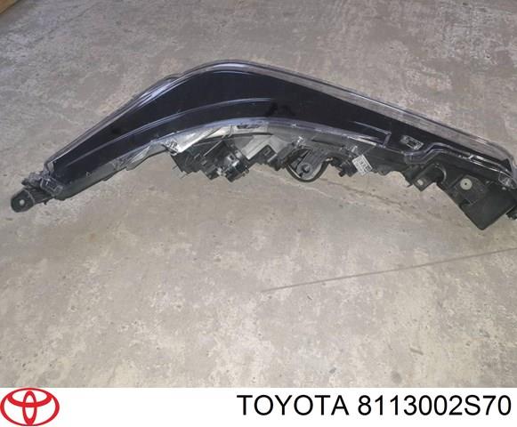 Faros delanteros Toyota 8115002S70
