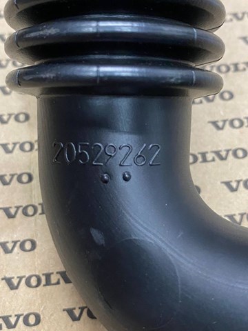 Comprar 20529262 Volvo Cuello de llenado de aceite