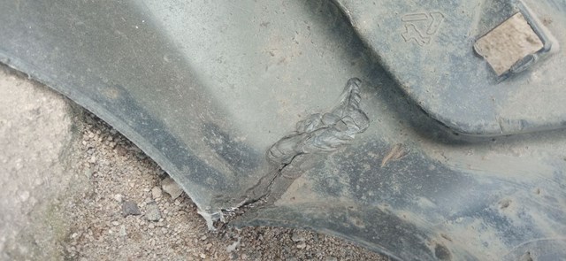 5215933330 Toyota Defensa trasero