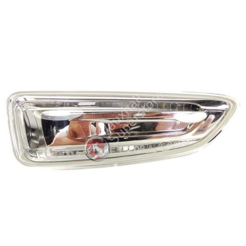 Luz intermitente de guardabarros derecho 13273104 General Motors