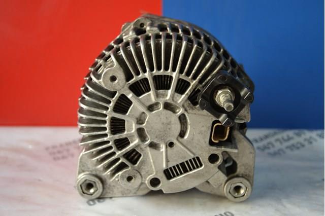 A004TJ0391 Mitsubishi alternador