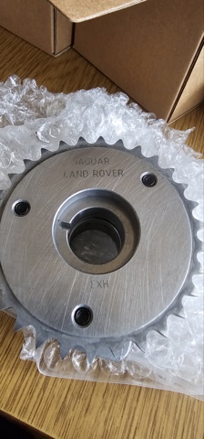 Piñón del árbol de levas lado de admisión Land Rover LR091759