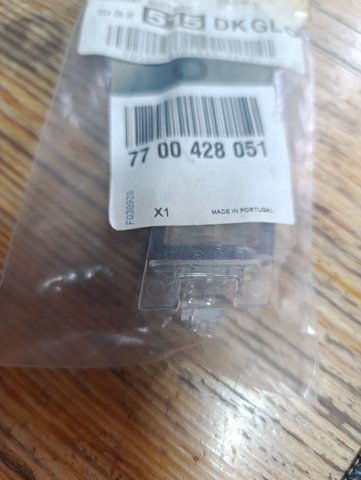7700428051 Renault (RVI) 