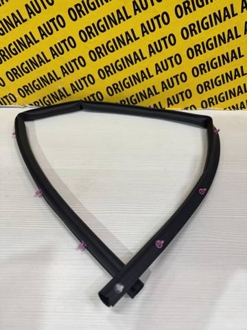 Sellador del capó KB7W56750B Mazda