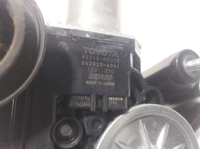 Mecanismo levanta, puerta delantera derecha para Toyota Yaris  P21