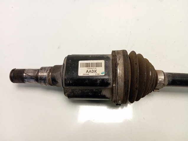Semieje delantero derecho 13334715 General Motors