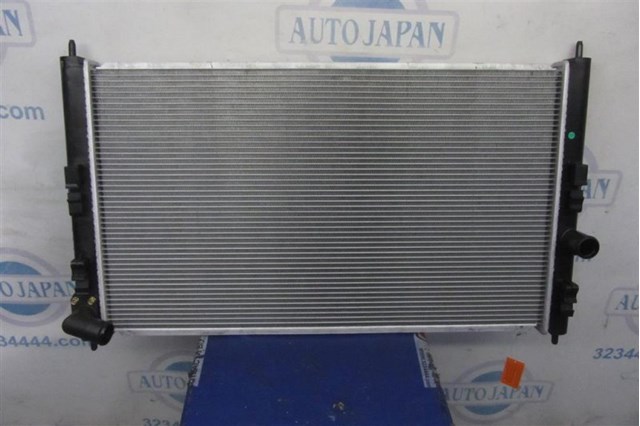 1350A761 Mitsubishi radiador