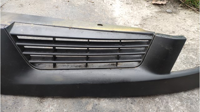 Parrilla 8200150629 Renault (RVI)