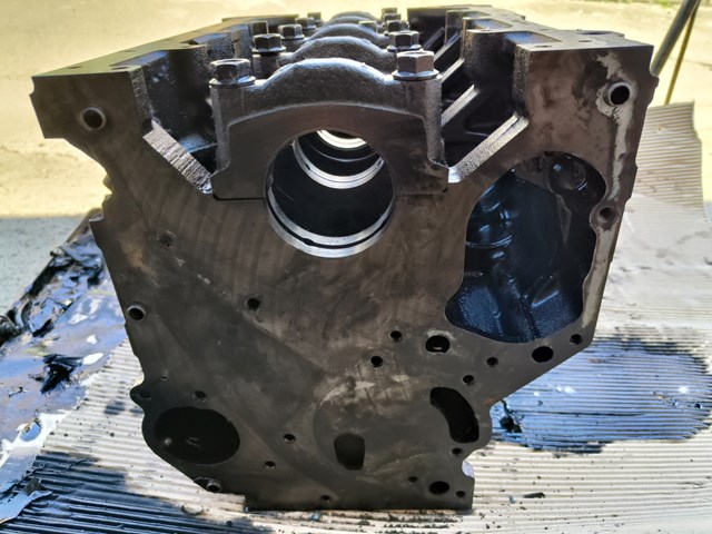 Bloque de cilindros del motor Mitsubishi L 200 (KA_T, KB_T)