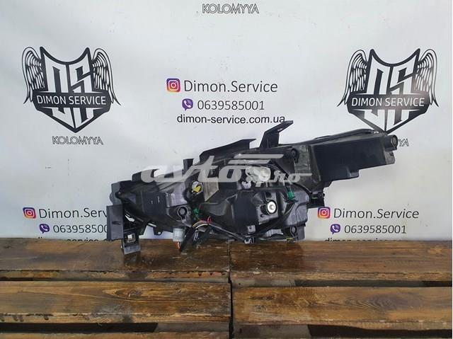 KB8N51031H Mazda Luz derecha