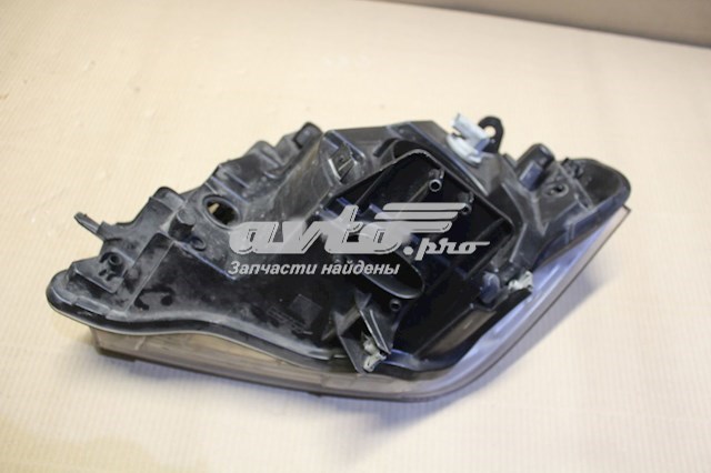 Faro derecho 260105X10A Nissan/Infiniti