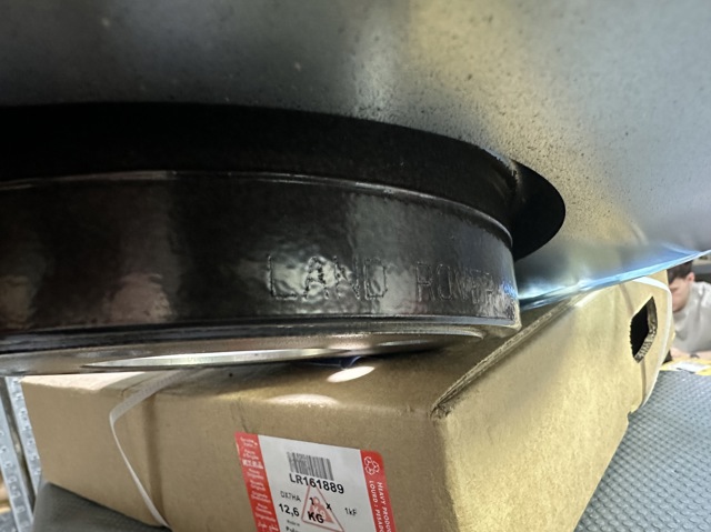 Comprar LR161889 Land Rover Freno de disco delantero